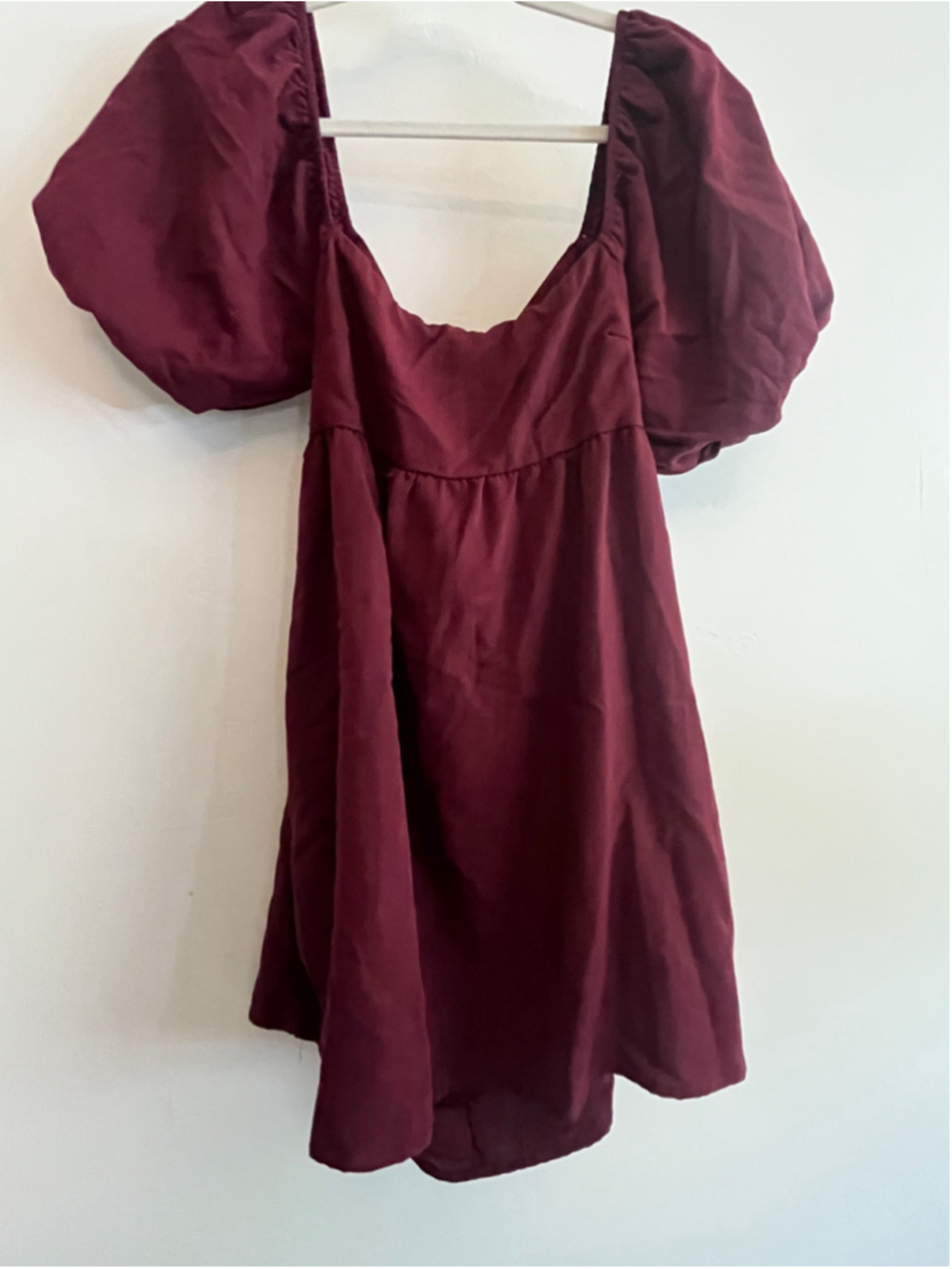 Women's Miari for Francesca's Burgundy Puff Sleeve Mini Dress M - Picture 2 of 7